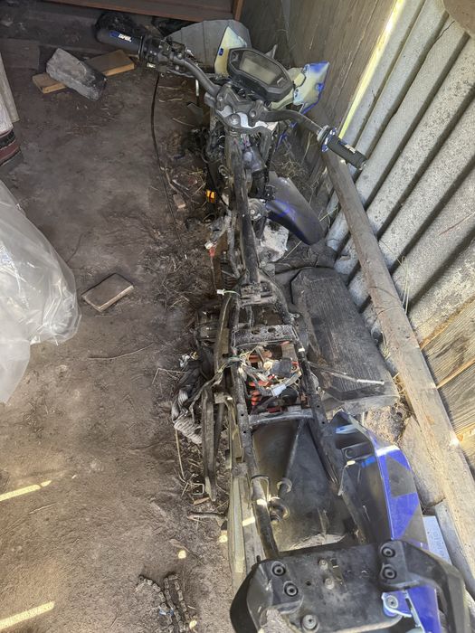 spark sp200 R27 запчастини