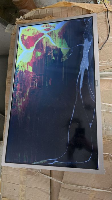 Telewizor Philips - uszkodzony