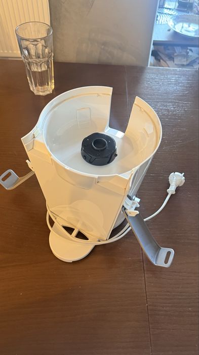Bosch MES25A0 typ CNCJ03, 700 W sokowirówka VitaJuice