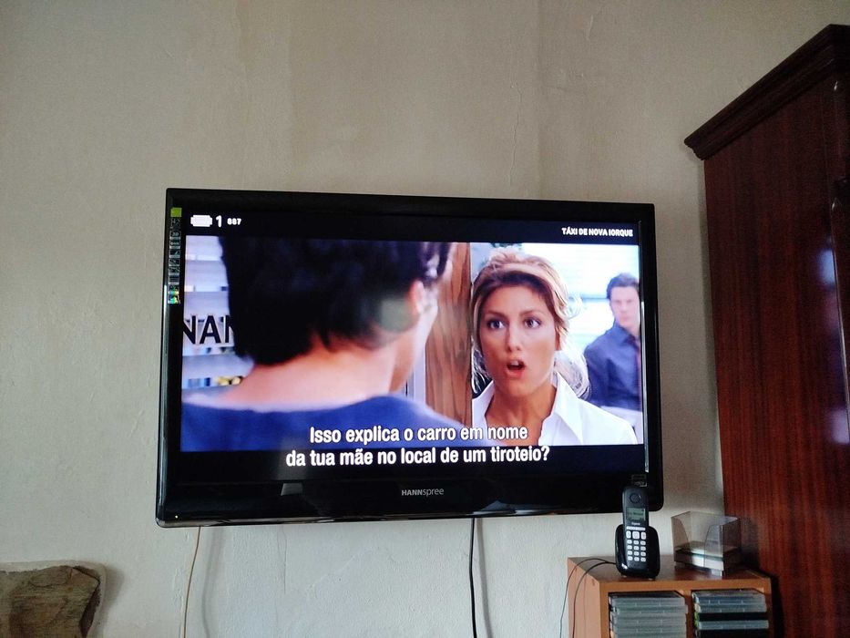 Televisor HANNSPREE LCD TV - HSG1117