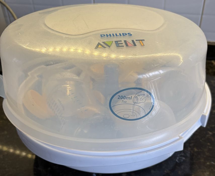 Esterilizador a vapor biberões