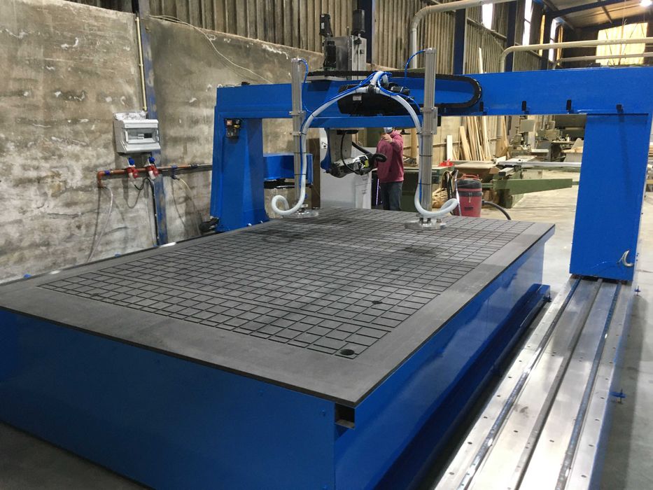 CNC fresadora 5000x2000 5eixos nova Troca automática ferramentas