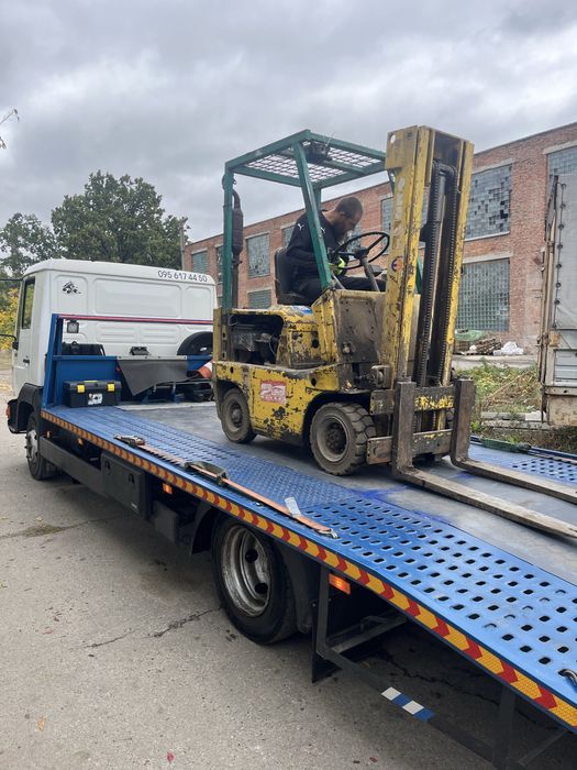 Евакуатор. Евакуація спецтехніки. Эвакуатор, негабарит. Автоевакуатор.