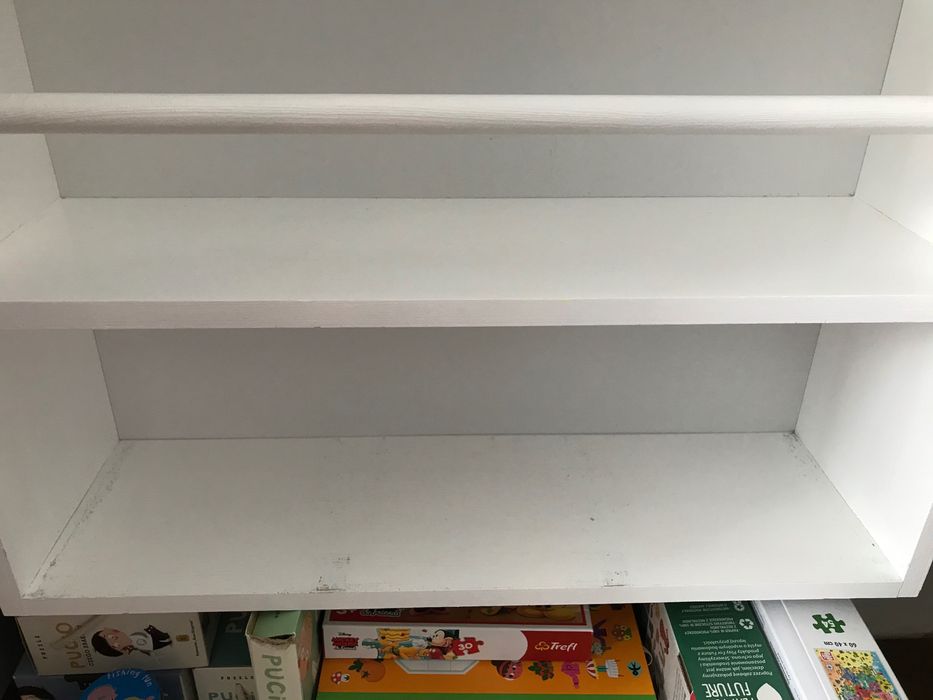Półka na książki dla dzieci