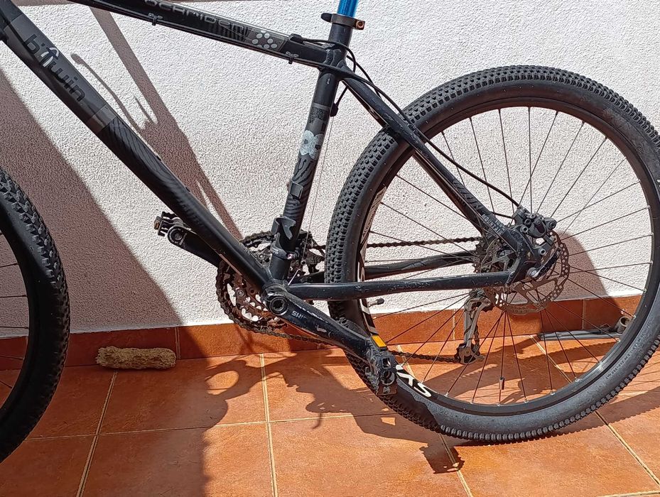 Bicicleta de Montanha B’TWIN Rockrider