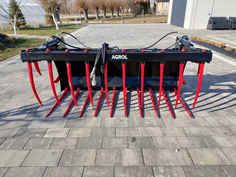 Krokodyl do Ładowacza Czołowego Różne szer. Krokodyl do Tura Euro.