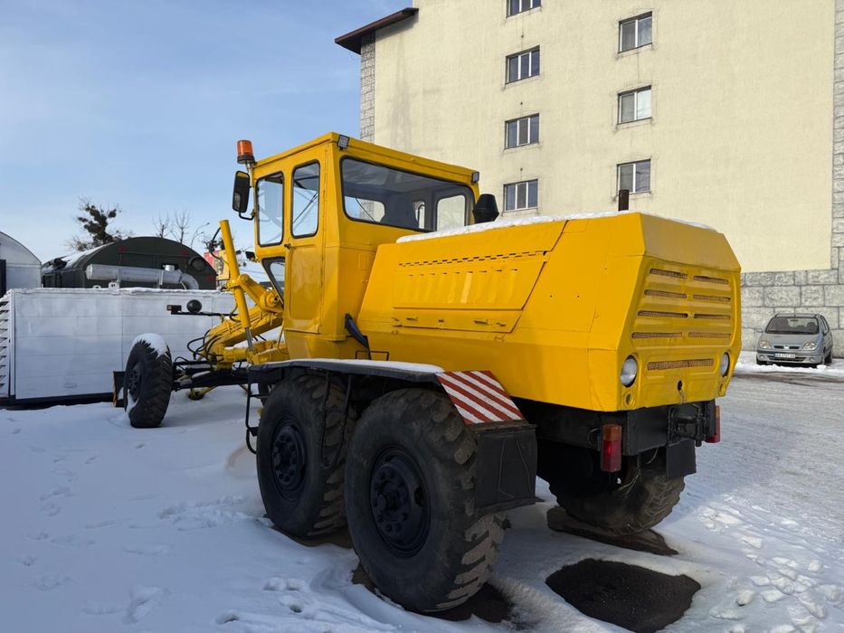 Грейдер ДЗ-99 снігоприбиральна техніка