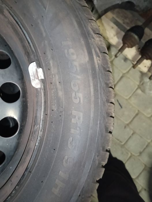 Opony 15 wielosezonowe kumho solus 4S