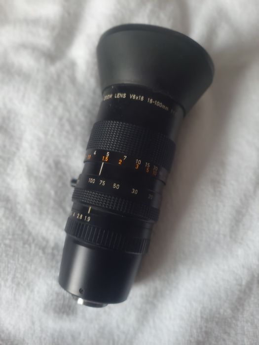 Obiektyw Canon TV zoom V6x16