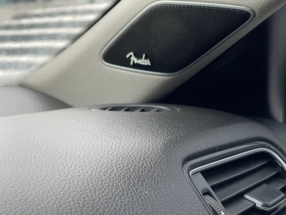 Volkswagen JETTA комплектация SEL год выпуска 2015