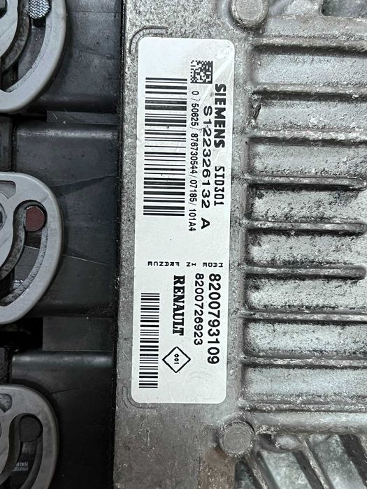 komputer/sterownik silnika Renault Laguna 1.5 DCI