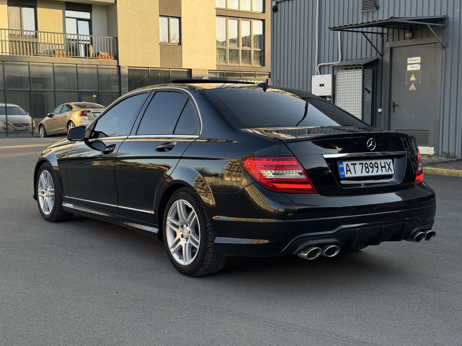Mercedes-Benz C-Class 2014 VIN WDDGF8AB9EA945872 фото оголошення 6 з 19