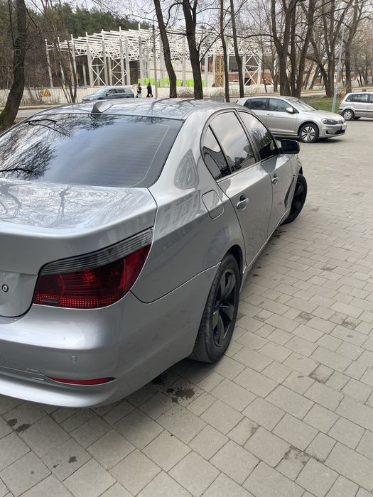 Продам BMW E60 3.0 дизель
