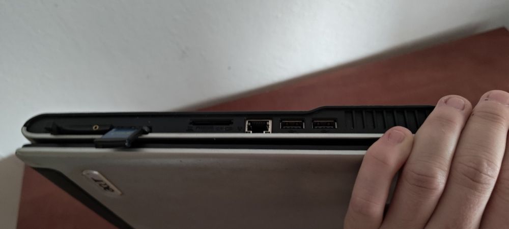 Acer, HP, laptop, elektronika