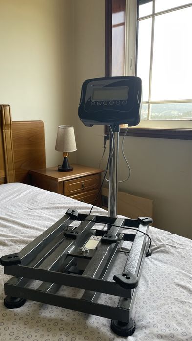 Vendo Balança pestronix usado em fabrica