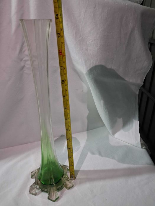 Jarra tipo solitário