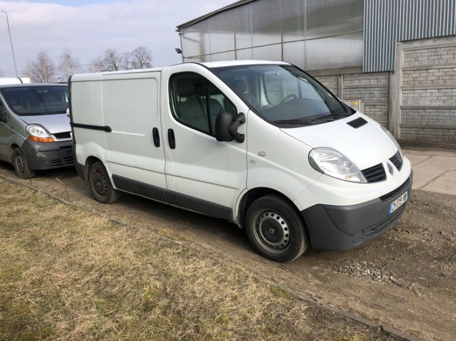 Lusterko lewe prawe elektryczne europa Trafic Vivaro części 01-14 r