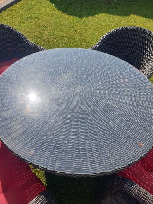 Okrągły stół + 4 fotele meble ogrodowe Intratuin