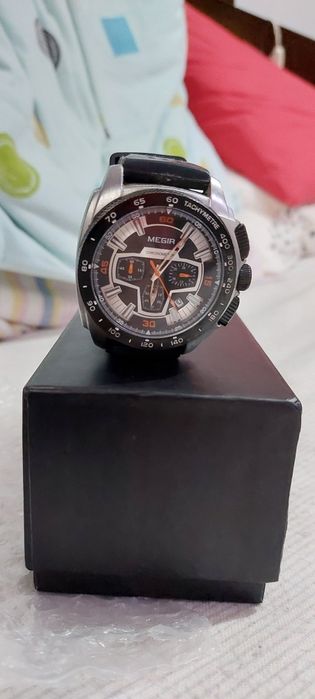 Relógio Cronograf como novo Aproveitem!!