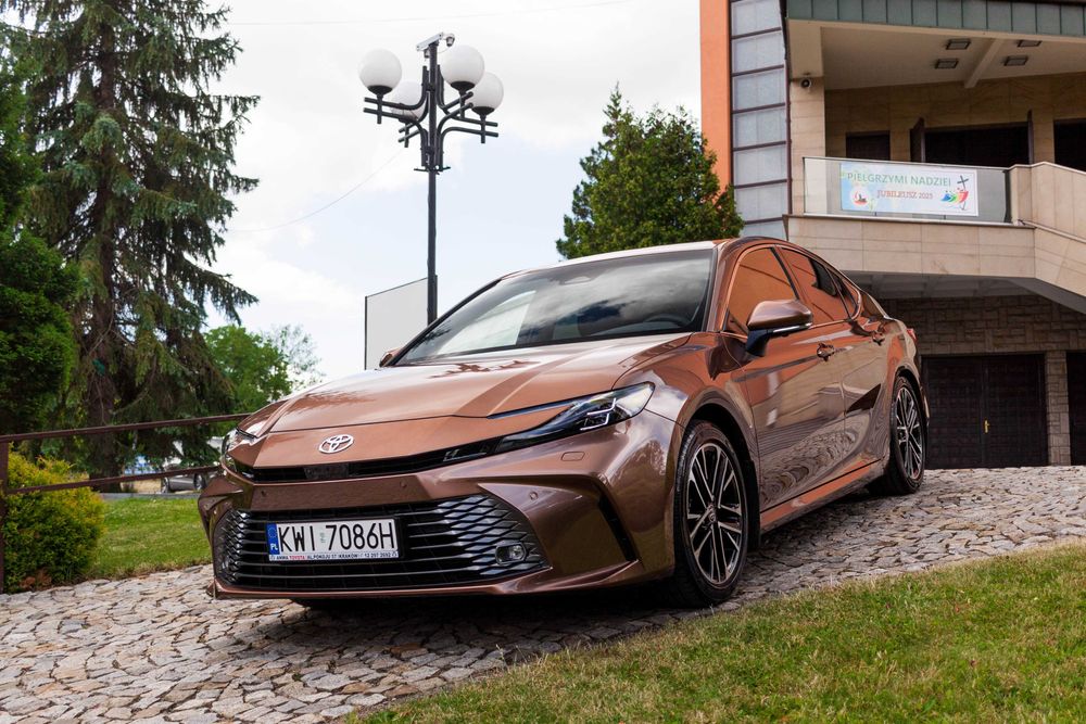 Toyota Camry  Samochód na ślub, wesele, wynajem - samochodowe-love