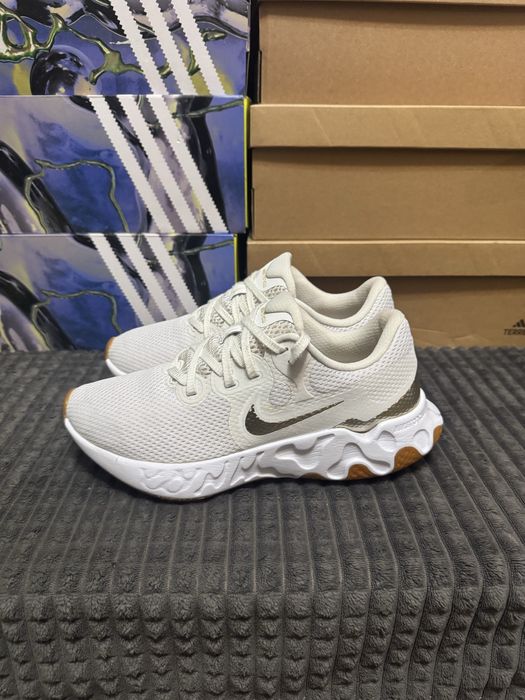 Жіночі кросівки для бігу Nike Renew Ride 2 38,5(24,5см) оригінал