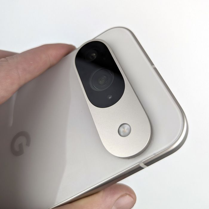 Google Pixel 9 12/128GB | Neverlock | Стан 9/10