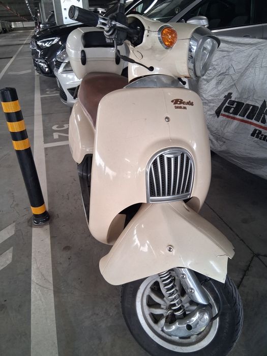 Scooter Daelim 125cc Besbi 2007