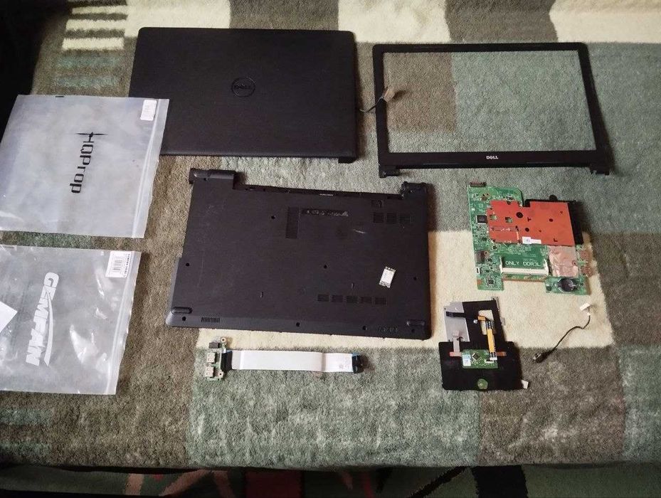 Ноутбук  Dell Inspiron 3552 P47F 15.6" разборка