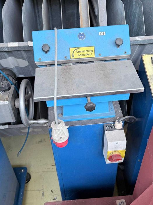 Maquina para chanfrar