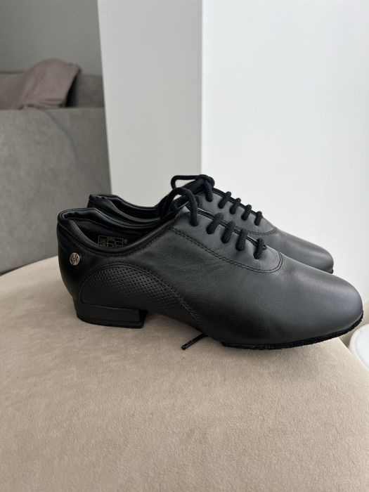 Нові шкіряні туфлі для злопчика 23 см ( 36 розмір) натуральна шкіра