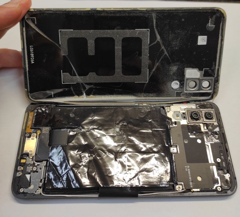 Smartphone Huawei P20 partido