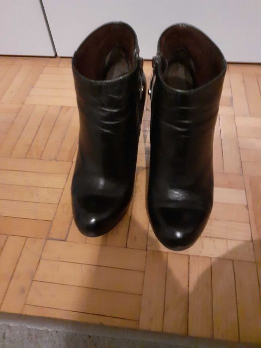 Skórzane botki damskie