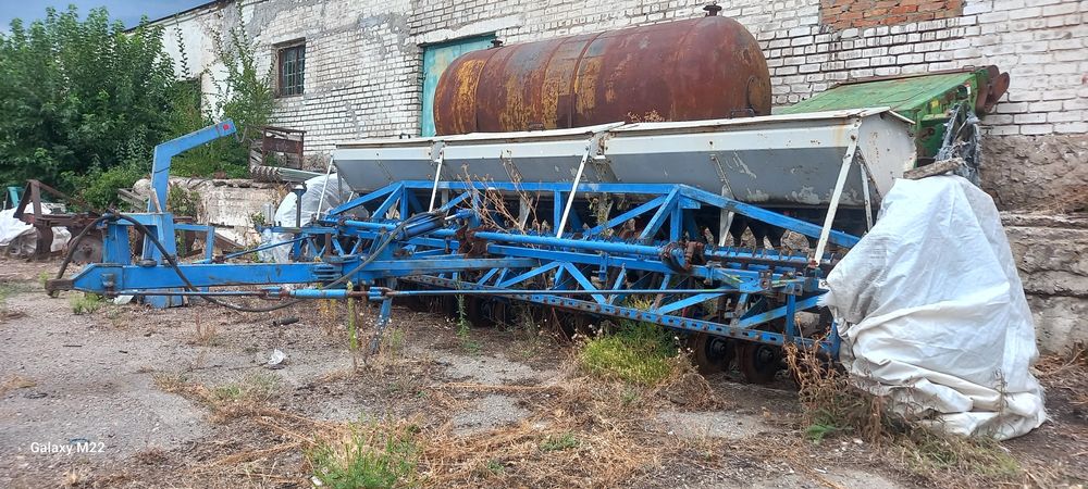 Сеялка зарновая СЗ-5,4