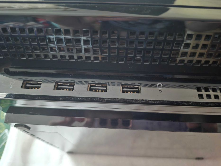 Playstation 3 CECHB01 plus GTA V