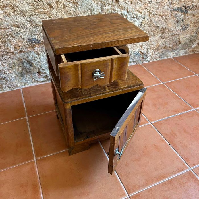 Mesinha de Cabeceira