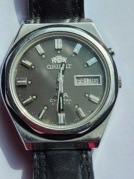 вінтажний наручний годинник Orient Crystal 21 Jewels, також відомий як модель "3 зірки" (3 Stars).