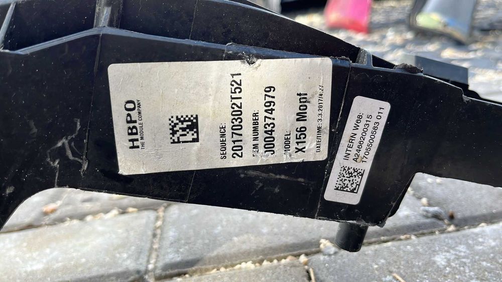 Suporte do radiador Mercedes-Benz A W176