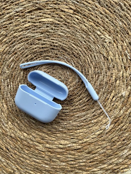Чохол на навушники Airpods Pro 2nd and 1st generation