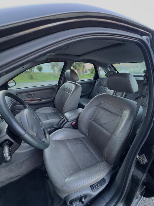 Renault Laguna 3.0 V6 Initiale