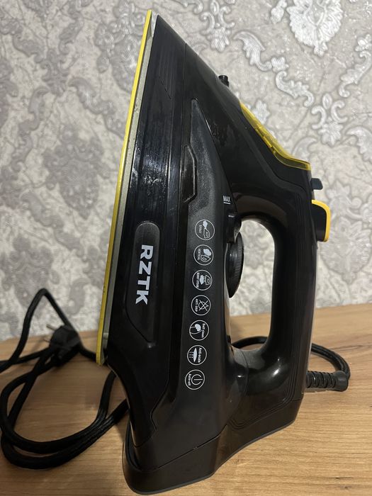 Праска, утюг RZTK React