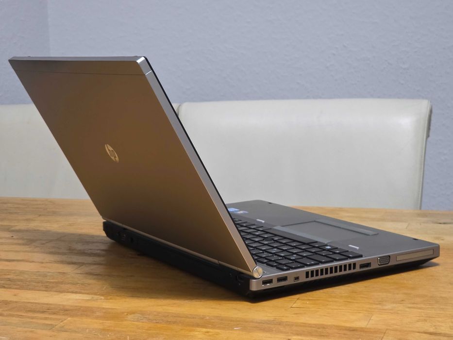 Ноутбук HP EliteBook 8570p, Intel Core i5, 8/128 SSD + док-станція.