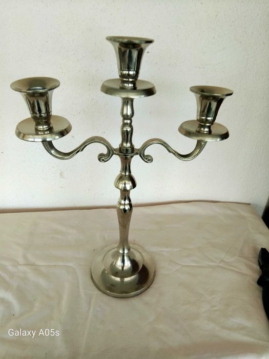 Подсвечник на 3 свечи.Серебоистый металл.35х25см.Франция