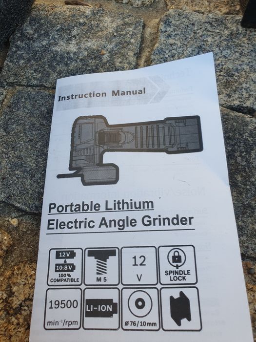 Mini Rebarbadora a Bateria Compacta 12V c/ 2 Baterias (Nova)