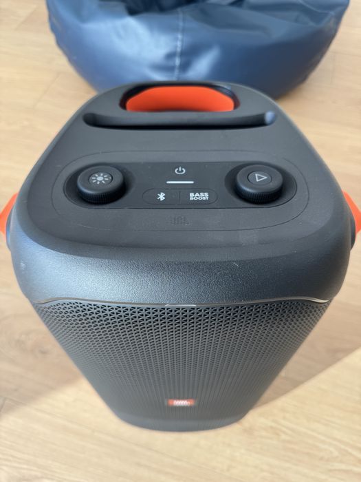 Coluna JBL Party Box 110 + Tripé