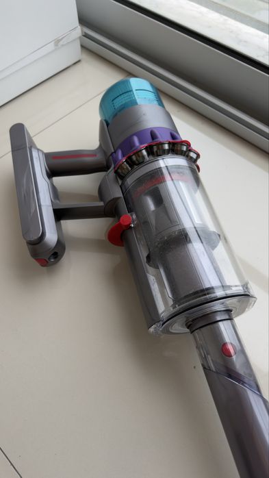 Dyson Gen5 - pouco uso com 2 anos garantia