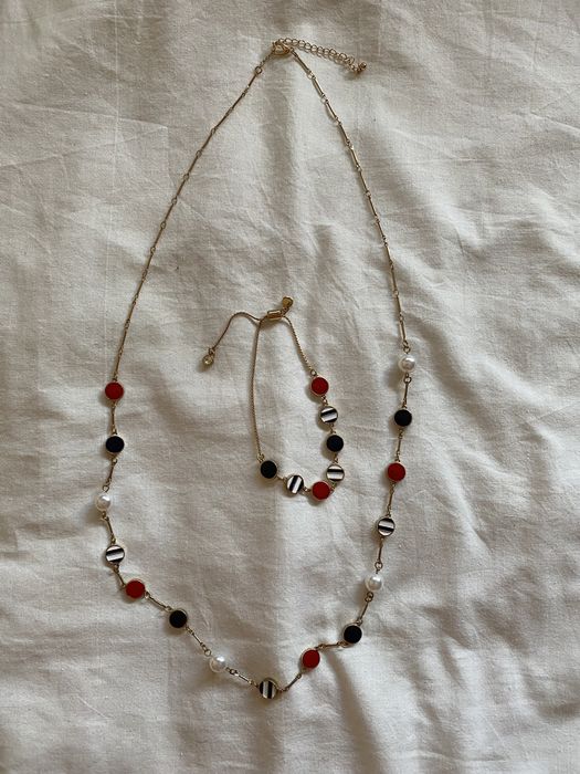 Conjunto colar e pulseira