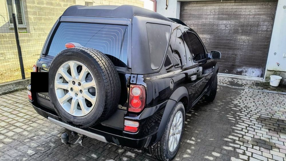 LAND ROVER 2005 рік