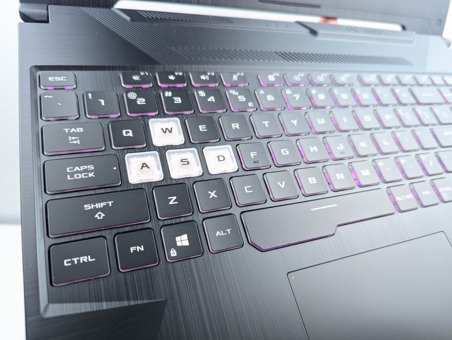 LAPTOP GAMINGOWY Asus TUF F15 RTX 3050 i5-11400H 144 hz