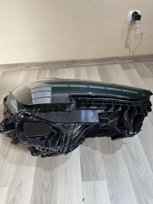 Фара Volvo EX90 Full led