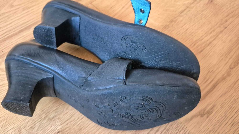 Eleganckie czarne czółenka MARC, r. 37, skóra naturalna, 23,5 cm wkł.